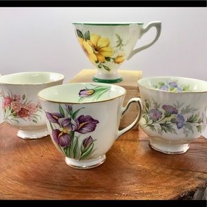 Set of 4 Teacups